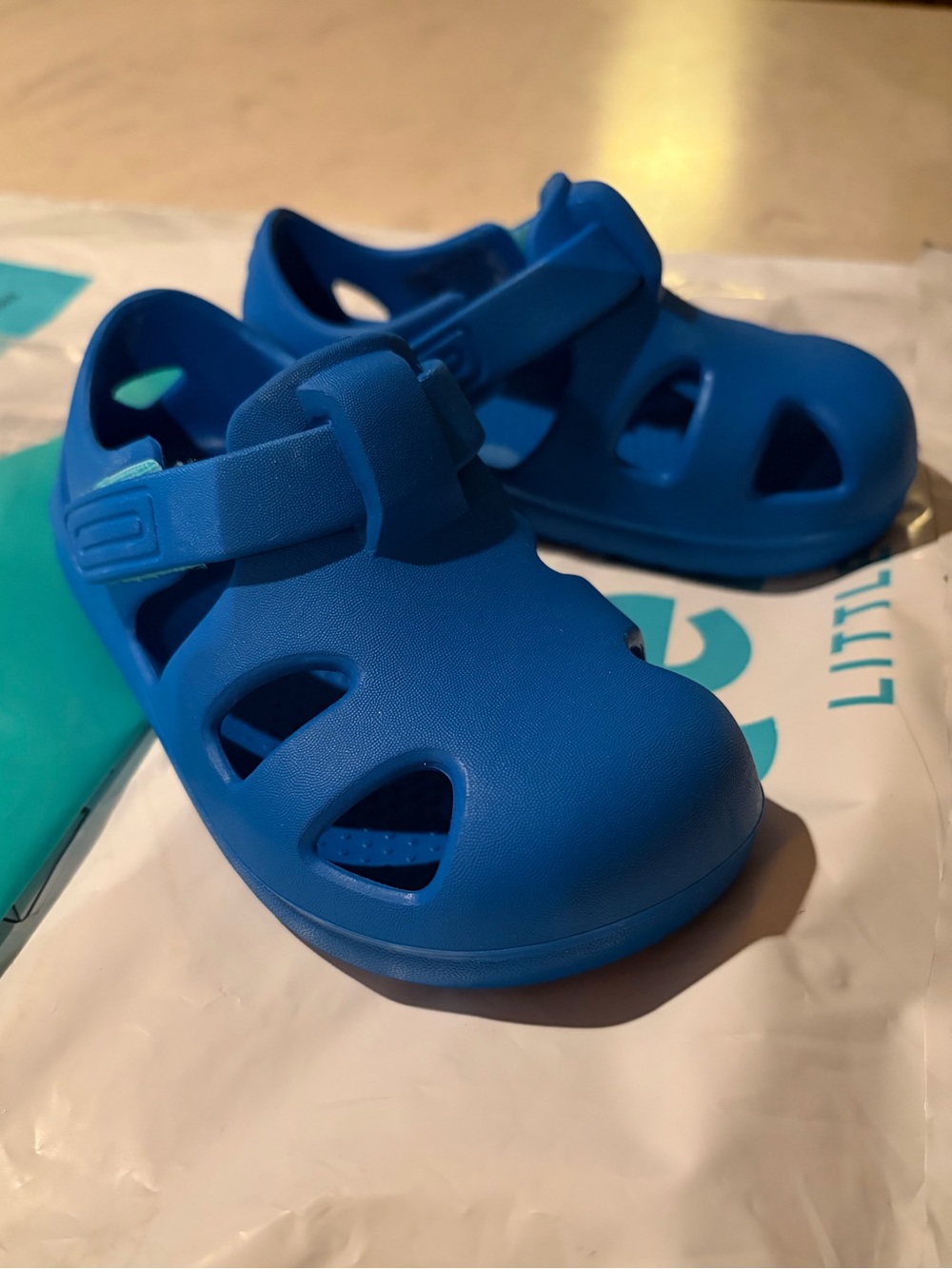 Ten Little Splash Sandals // worn once